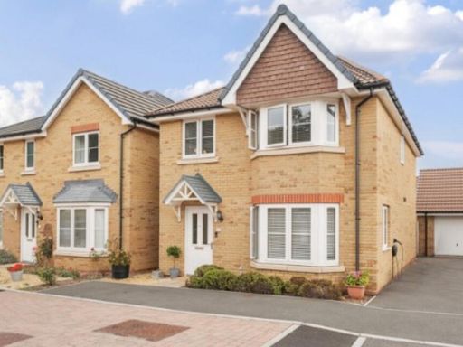 Similar property image