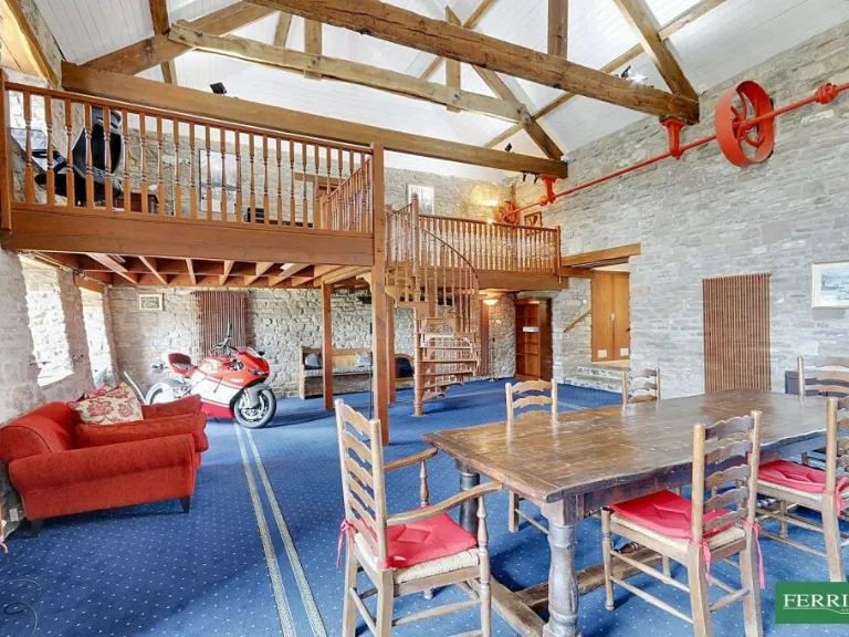 property Compatible Images}