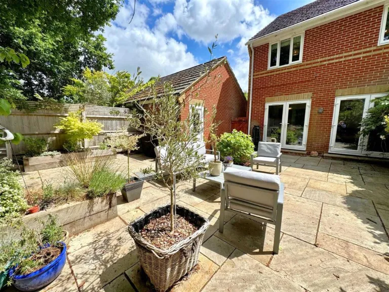 property Compatible Images}