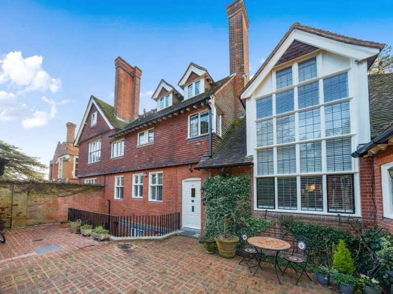 property Compatible Images}