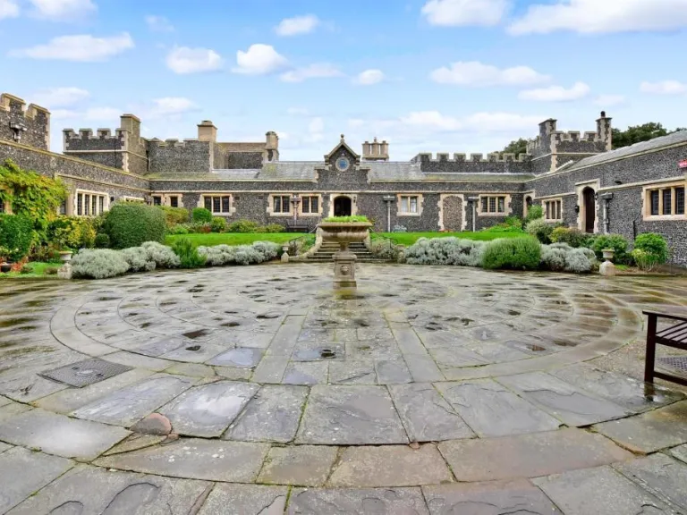 property Compatible Images}