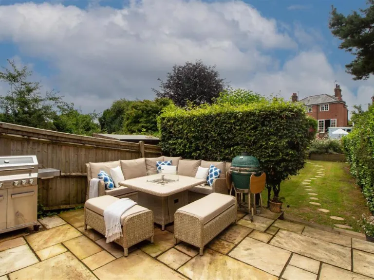 property Compatible Images}