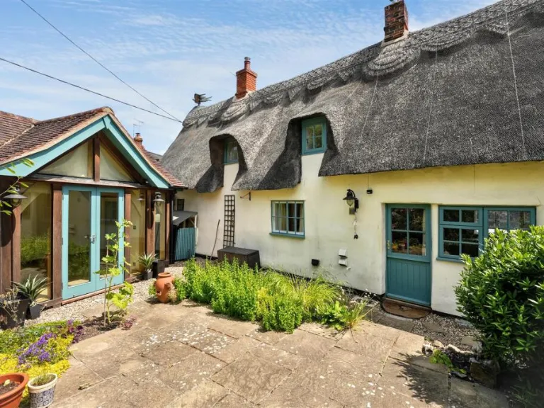 property Compatible Images}