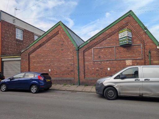 Similar property image