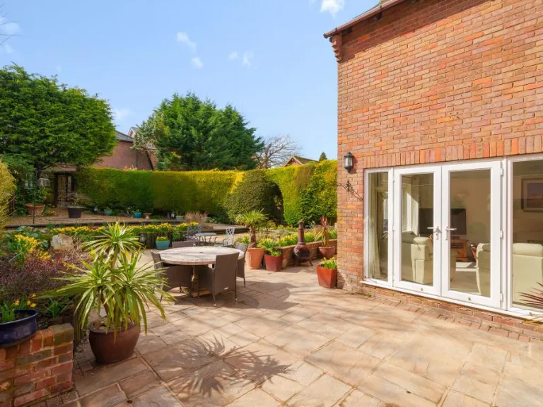 property Compatible Images}