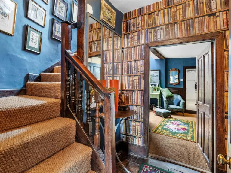 property Compatible Images}