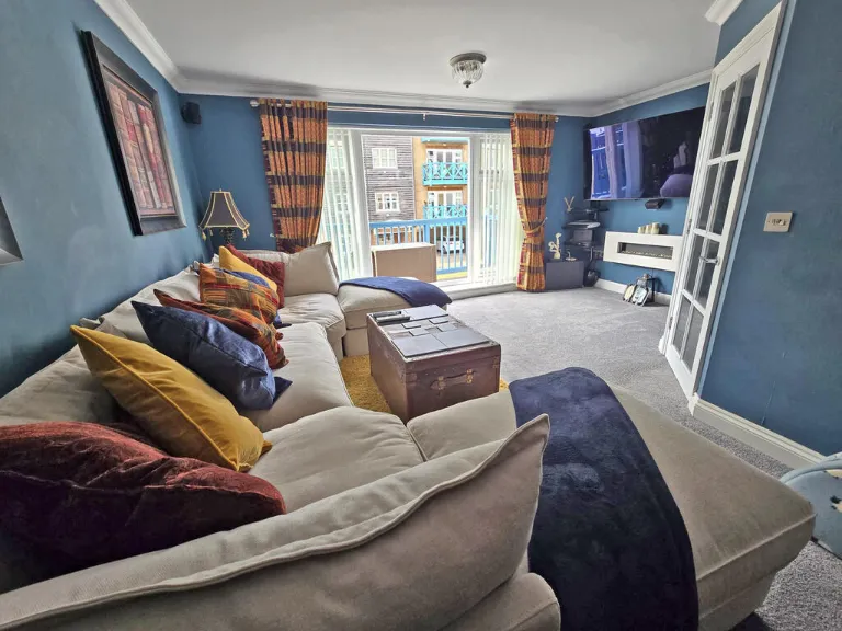 property Compatible Images}