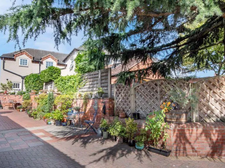 property Compatible Images}