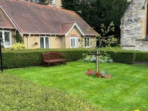 Similar property image