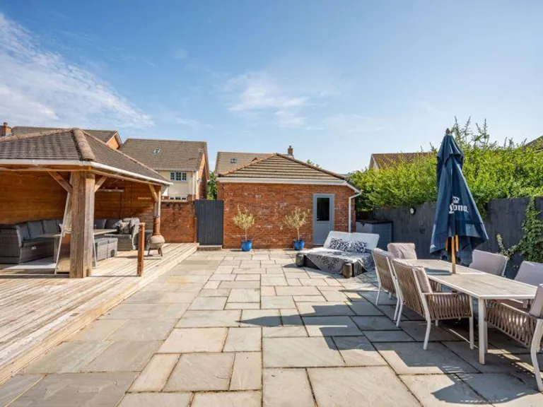 property Compatible Images}