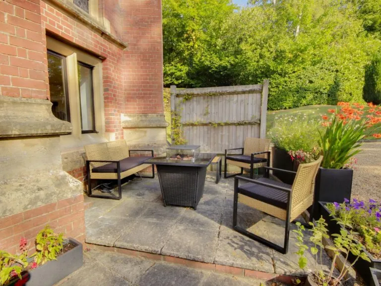 property Compatible Images}