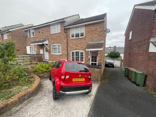 Similar property image
