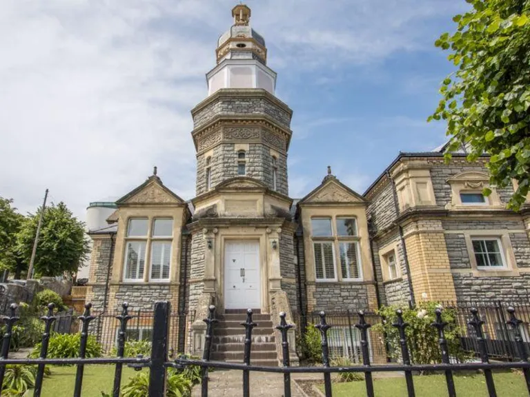 property Compatible Images}