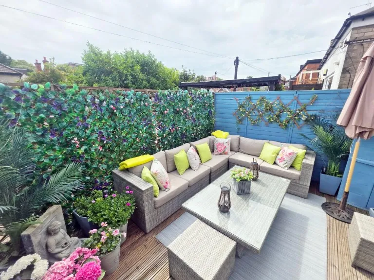 property Compatible Images}