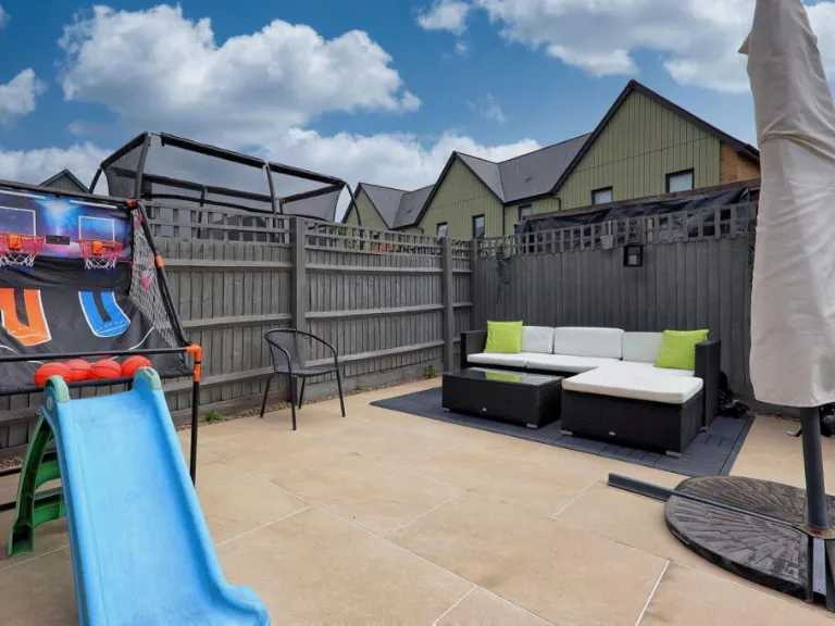 property Compatible Images}