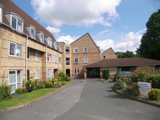 Similar property image