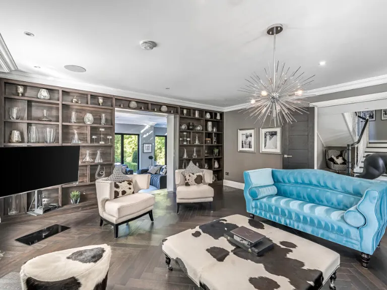 property Compatible Images}