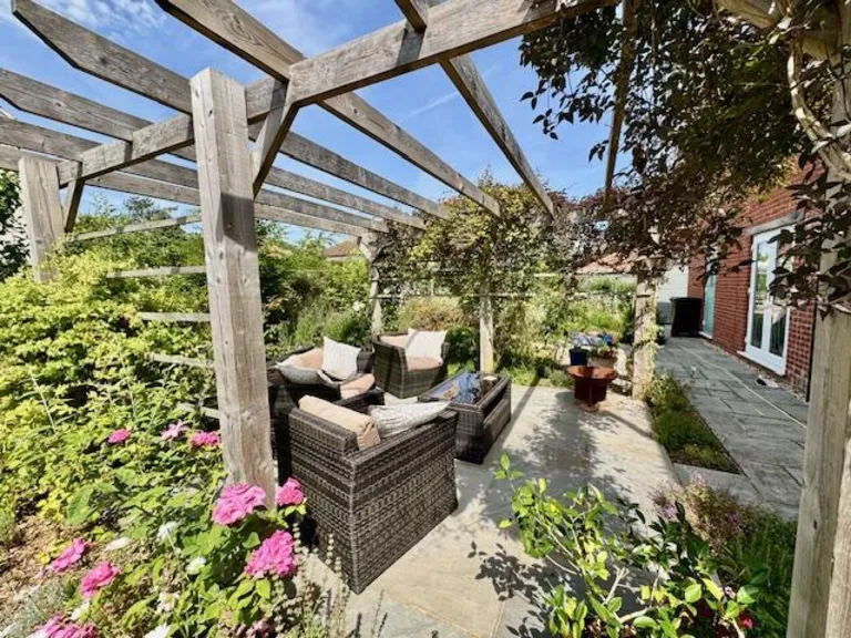 property Compatible Images}