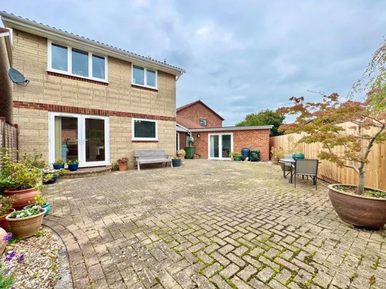 property Compatible Images}