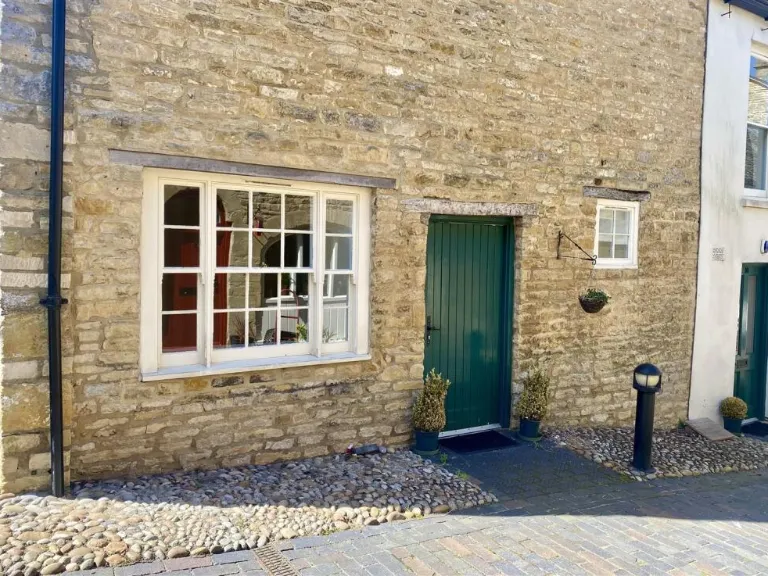 property Compatible Images}