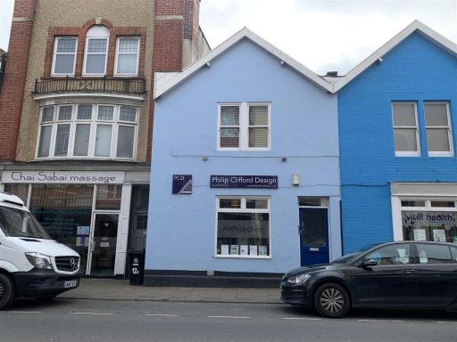 Similar property image