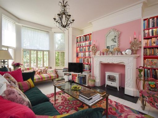 Similar property image