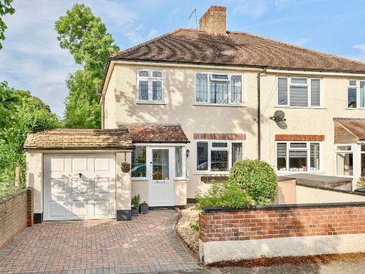 Similar property image