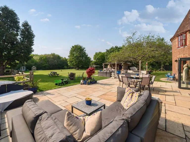 property Compatible Images}