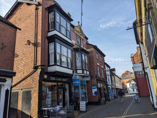 Similar property image