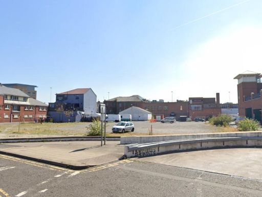 Similar property image