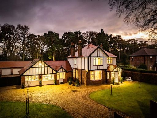 Similar property image