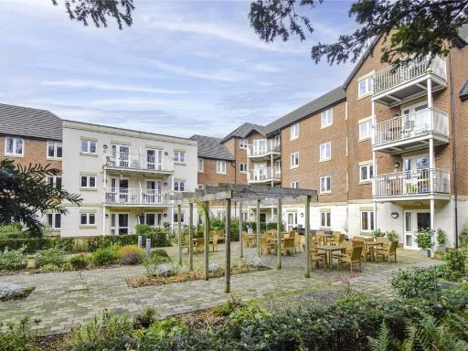 Similar property image