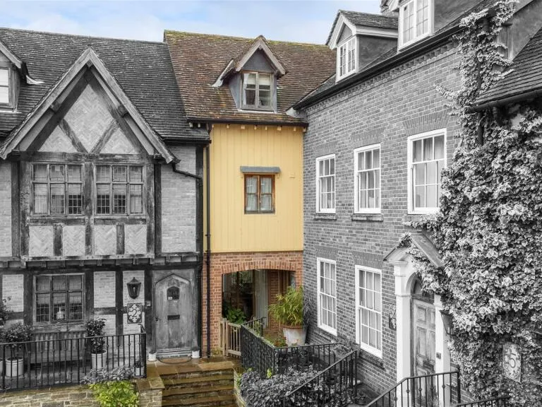 property Compatible Images}