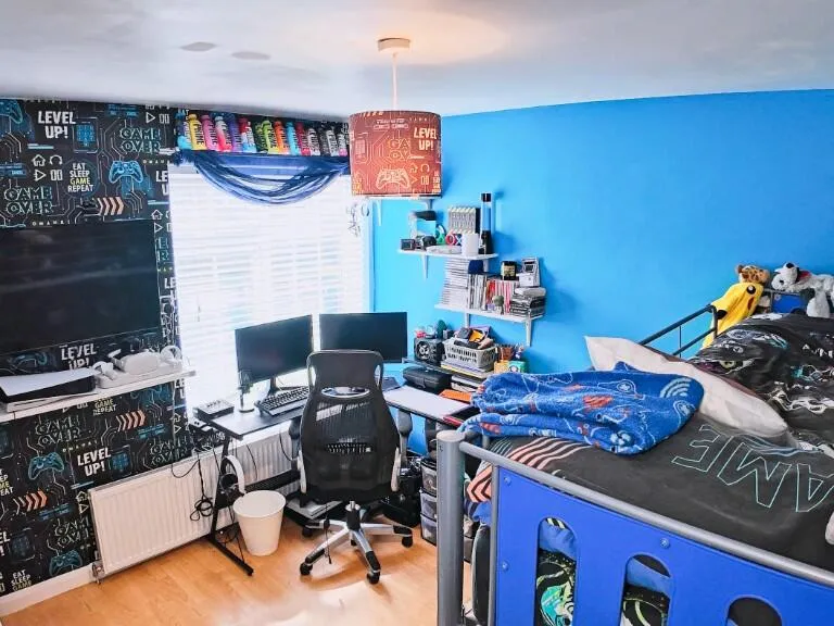 property Compatible Images}