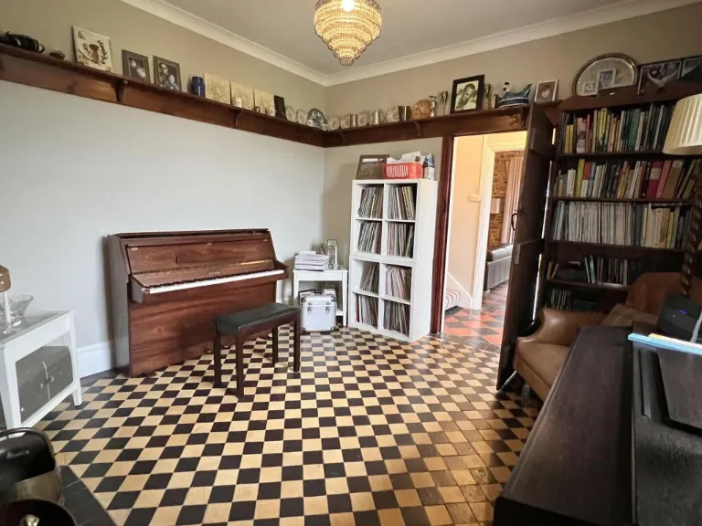 property Compatible Images}