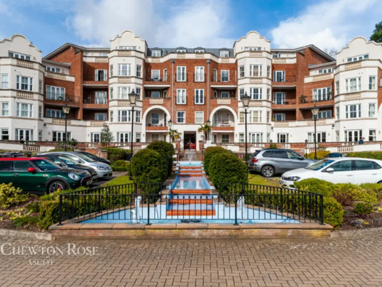 property Compatible Images}