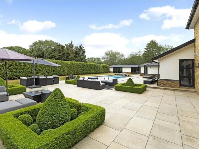 property Compatible Images}