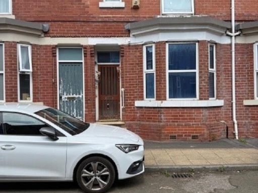 Similar property image