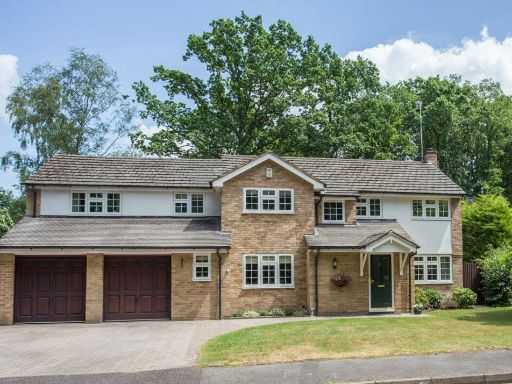Similar property image