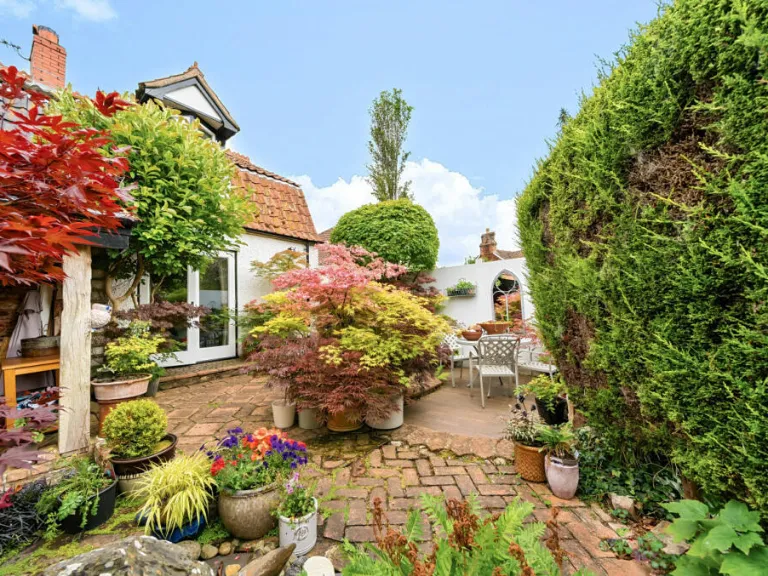 property Compatible Images}