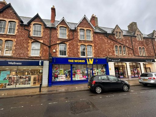 Similar property image