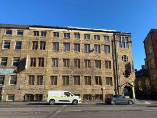 Similar property image