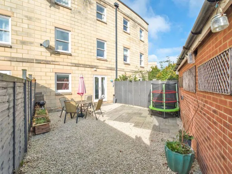 property Compatible Images}