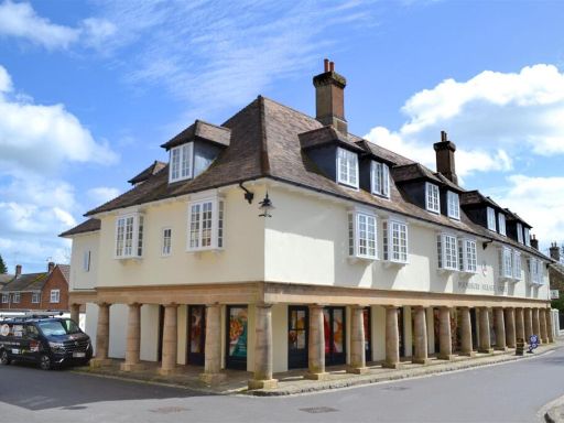 Similar property image