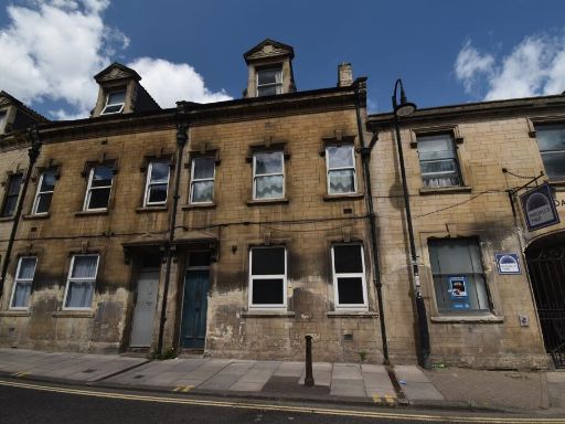 Similar property image