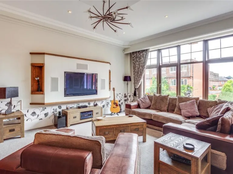 property Compatible Images}