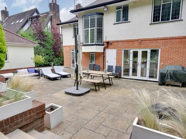 property Compatible Images}