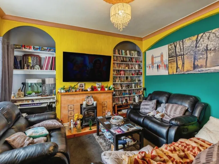 property Compatible Images}