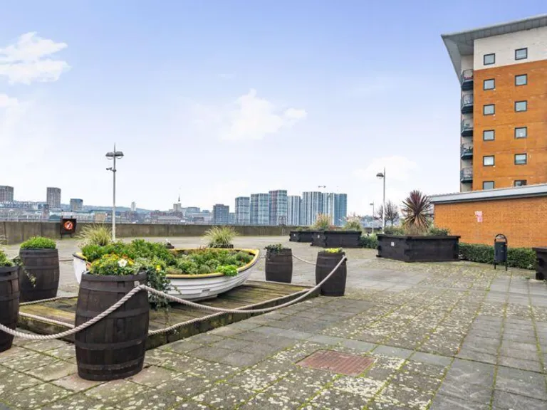 property Compatible Images}