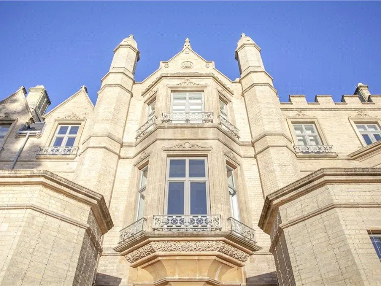 property Compatible Images}